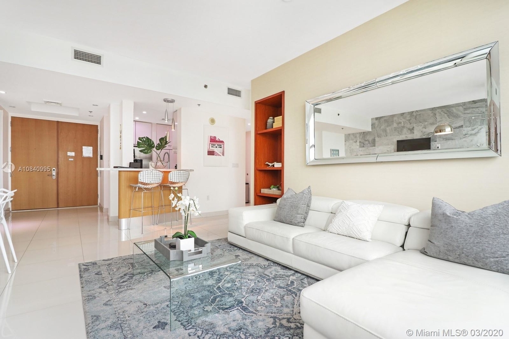 1395 Brickell Ave - Photo 82