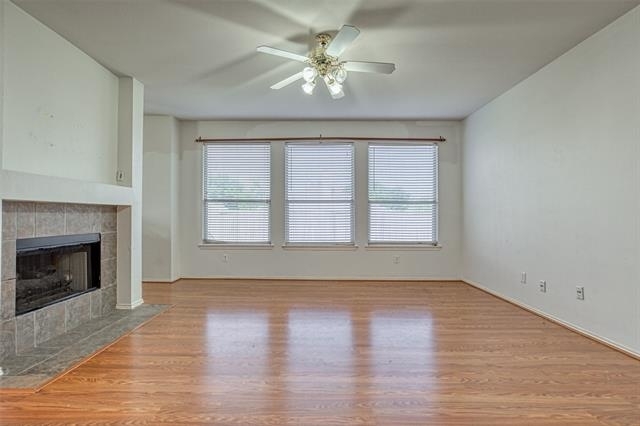 2900 Drake Court - Photo 4