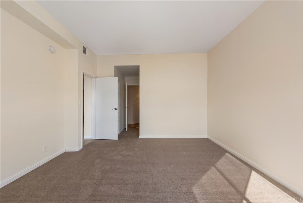 1310 E Ocean Boulevard - Photo 27