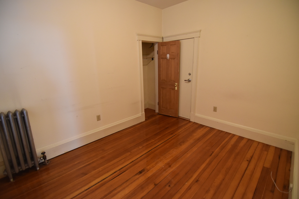 51 Queensberry St. - Photo 12