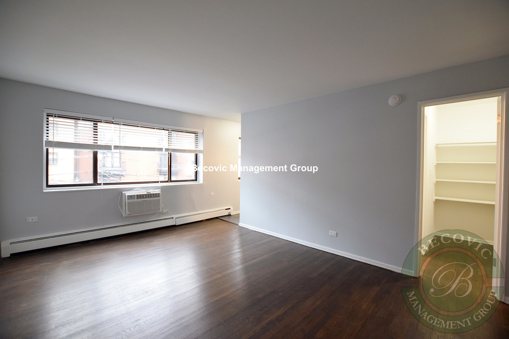 6021 North Winthrop Ave. - Photo 1