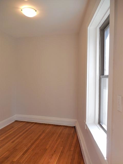 110 Willow St. - Photo 5