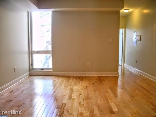 4111 Ludlow St 1r - Photo 12