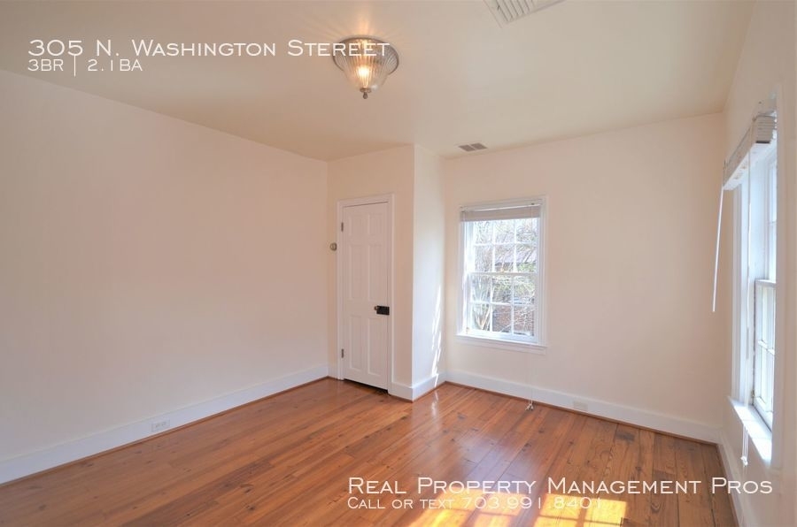 305 N. Washington Street - Photo 24