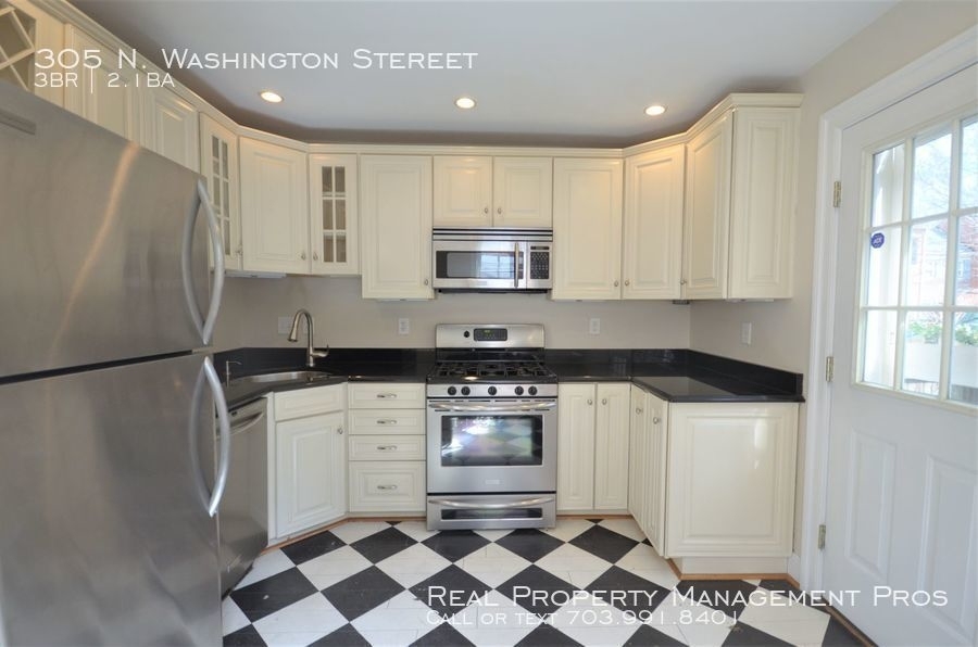 305 N. Washington Street - Photo 11