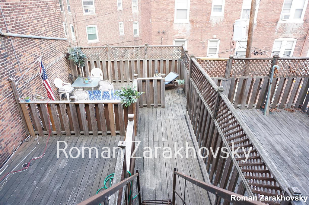 1404 Beacon St. - Photo 4