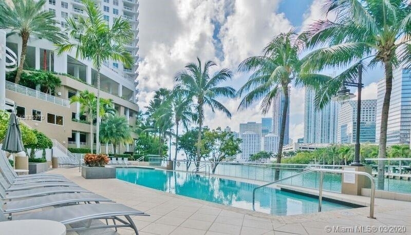 901 Brickell Key Blvd - Photo 55