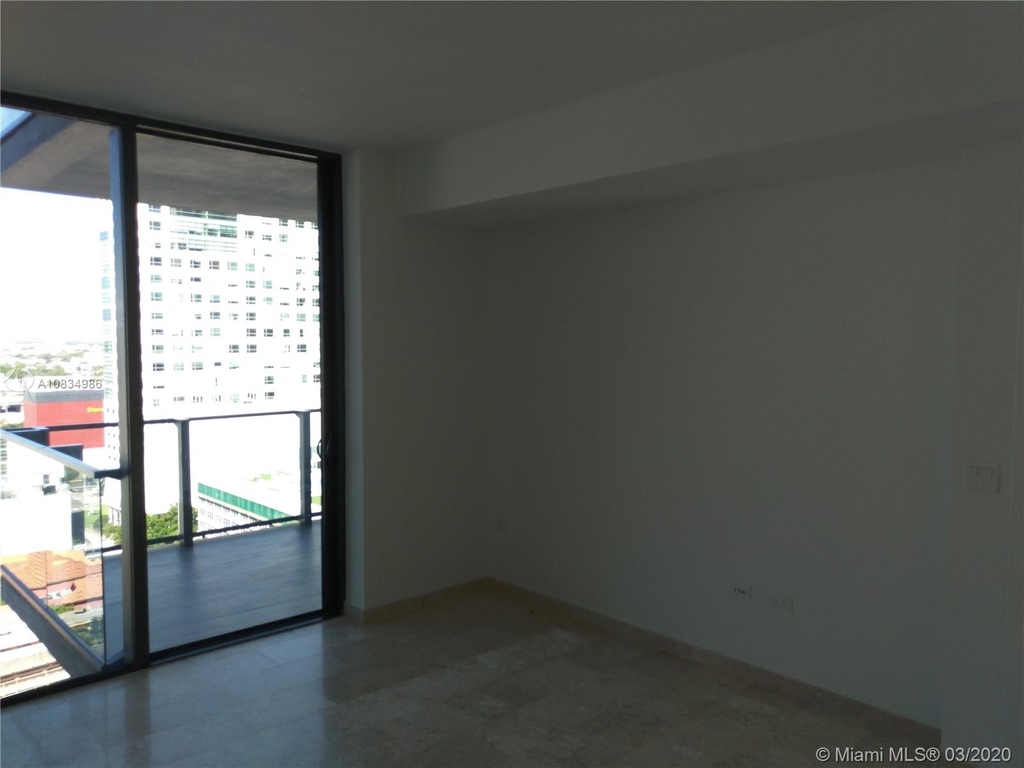 88 Sw 7 - Photo 11