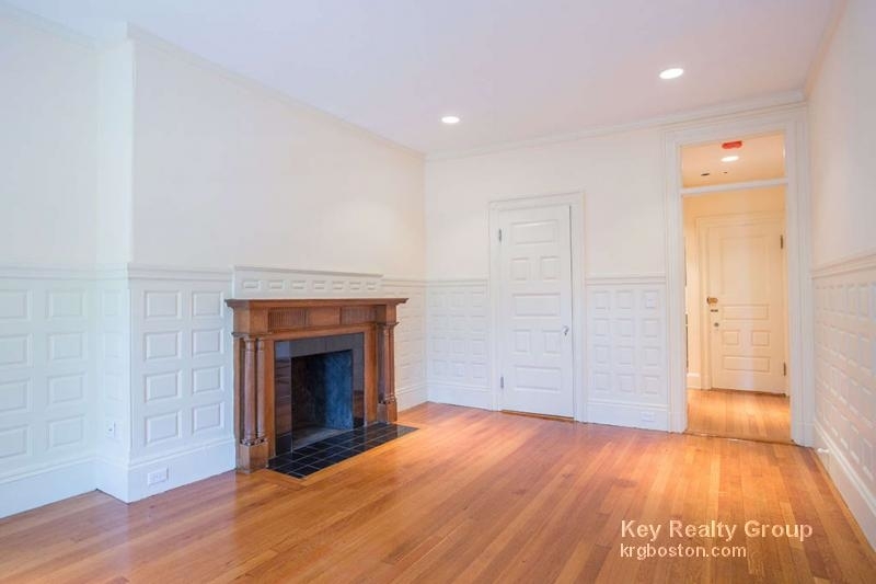 379 Commonwealth Ave. - Photo 0