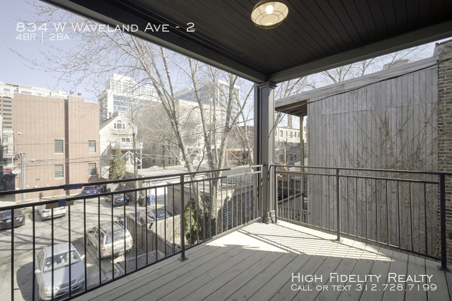 834 West Waveland Avenue - Photo 9