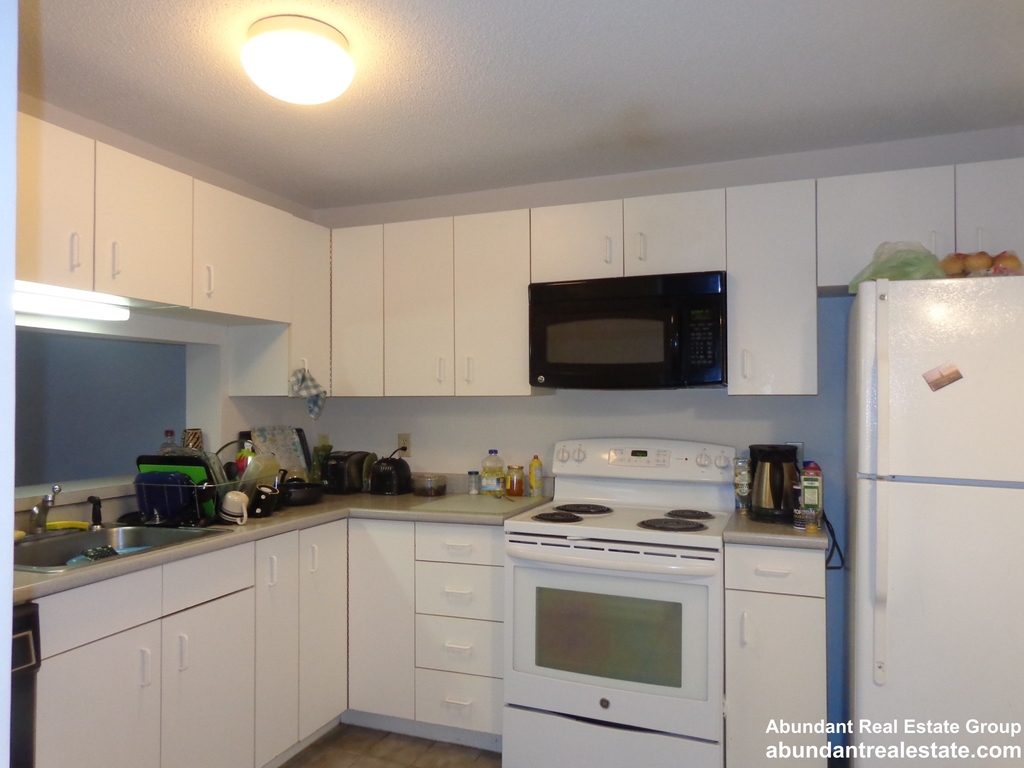 175 Beacon St. - Photo 21