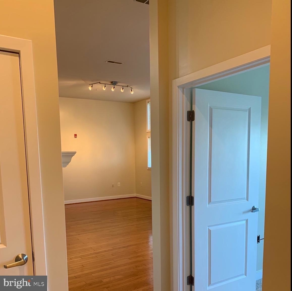 181 E Reed Avenue - Photo 28