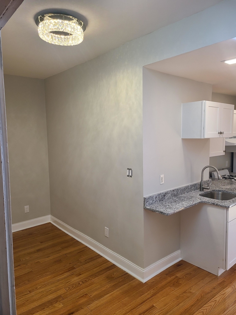 38 Hemenway St., Unit 23 - Photo 8