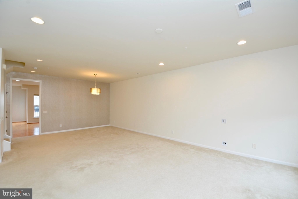 3028 Rittenhouse Circle - Photo 17