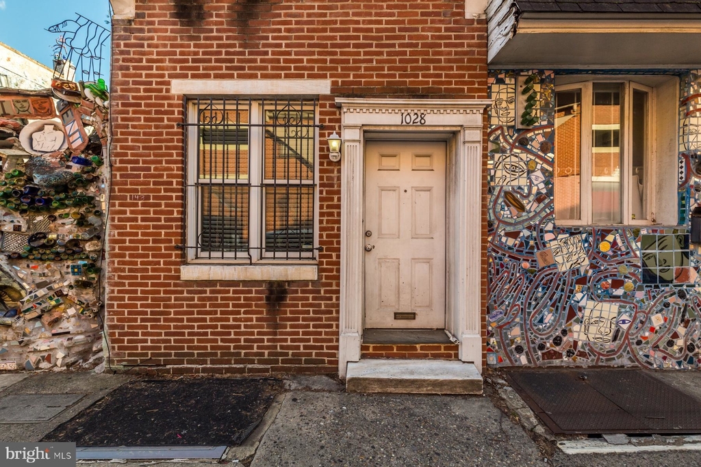 1028 South Street - Photo 0