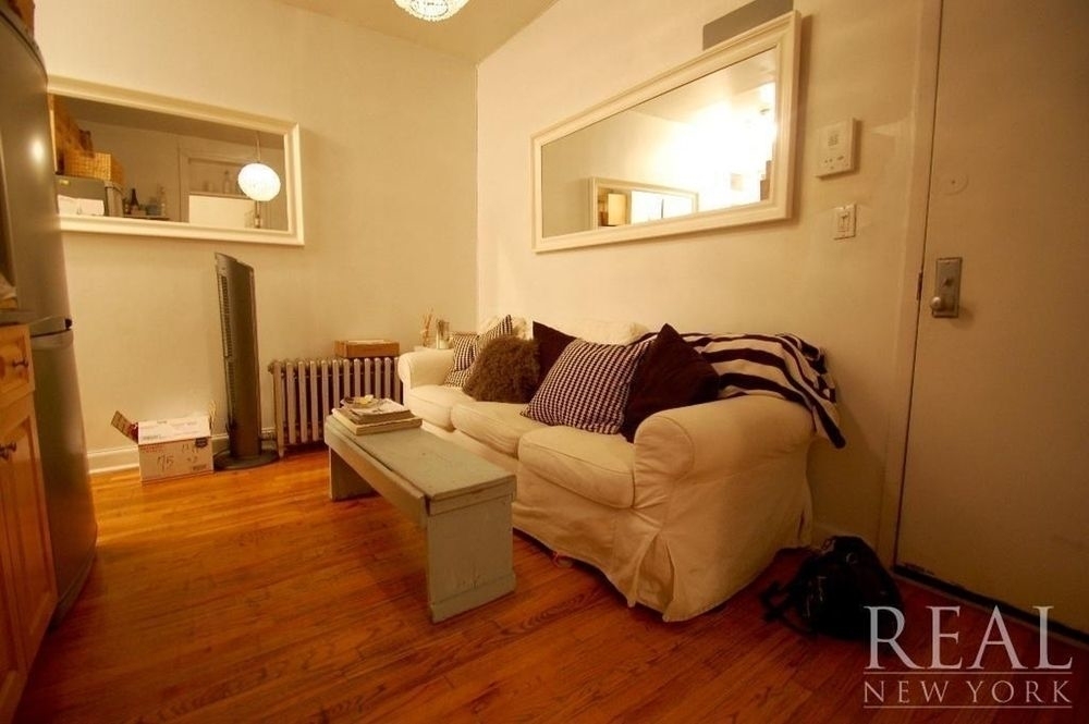 75 Orchard St - Photo 3