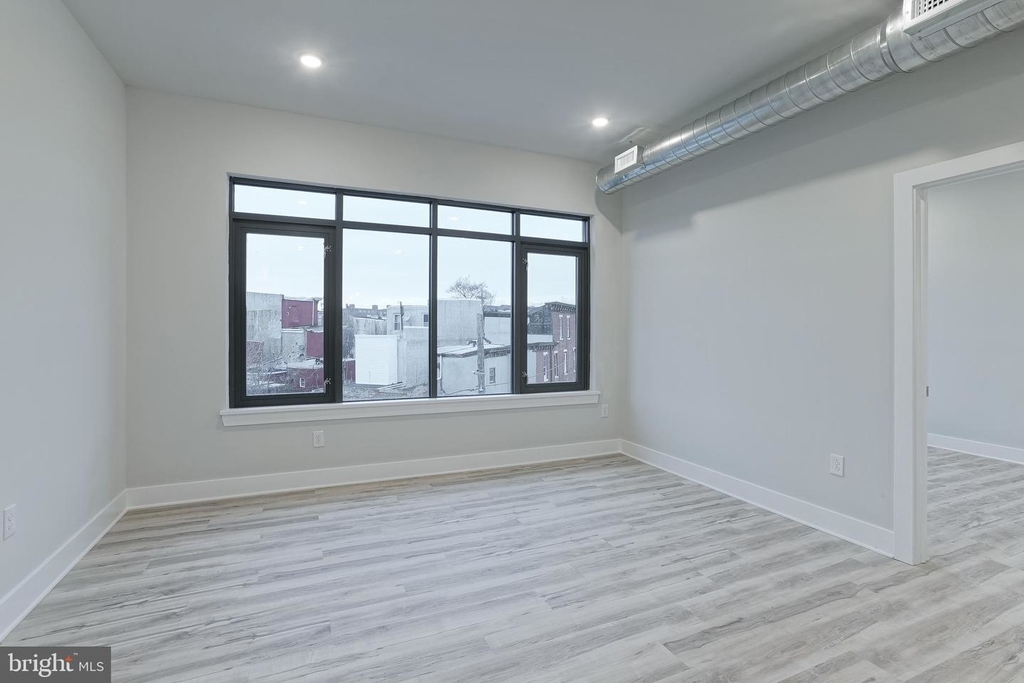 2440 Kensington Ave #304 - Photo 30