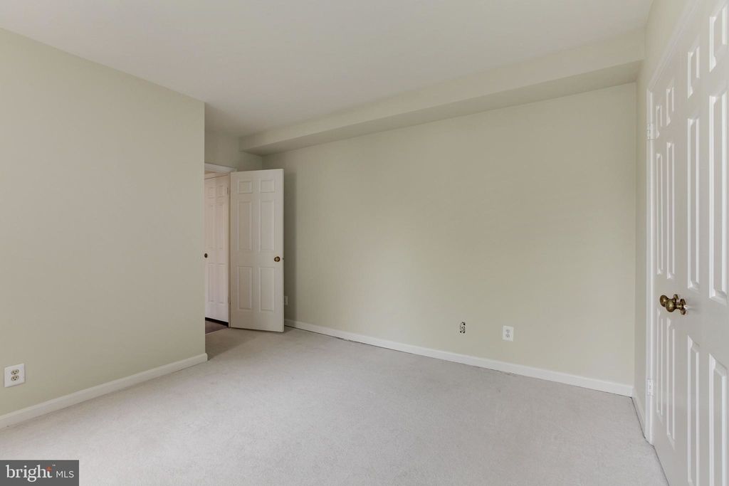 2310 Ashmead Place Nw - Photo 15