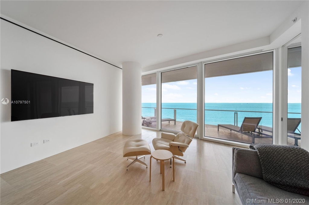9001 Collins Ave - Photo 6