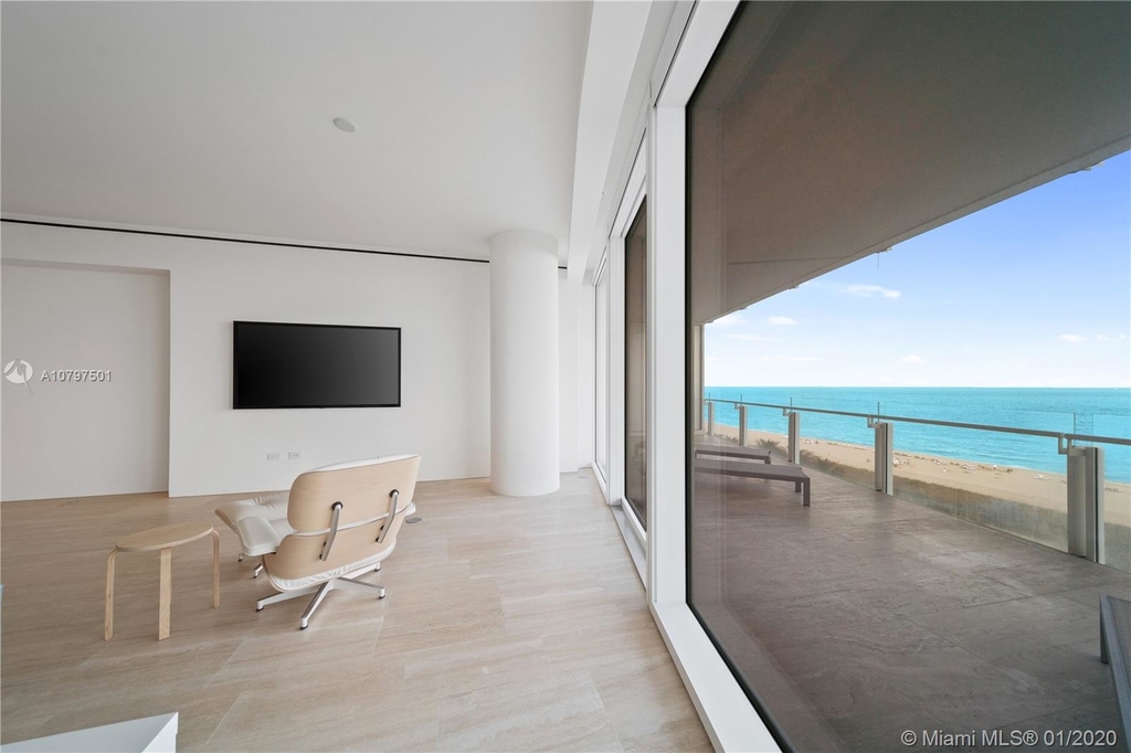 9001 Collins Ave - Photo 8