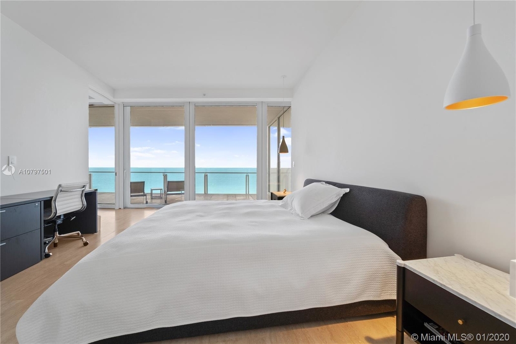 9001 Collins Ave - Photo 36