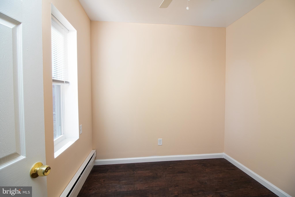 1138 W Nevada Street - Photo 16