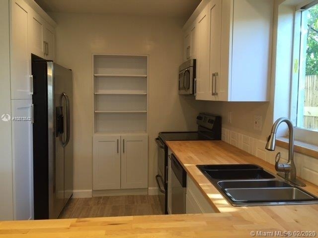 113 Sw 2nd St - Photo 12