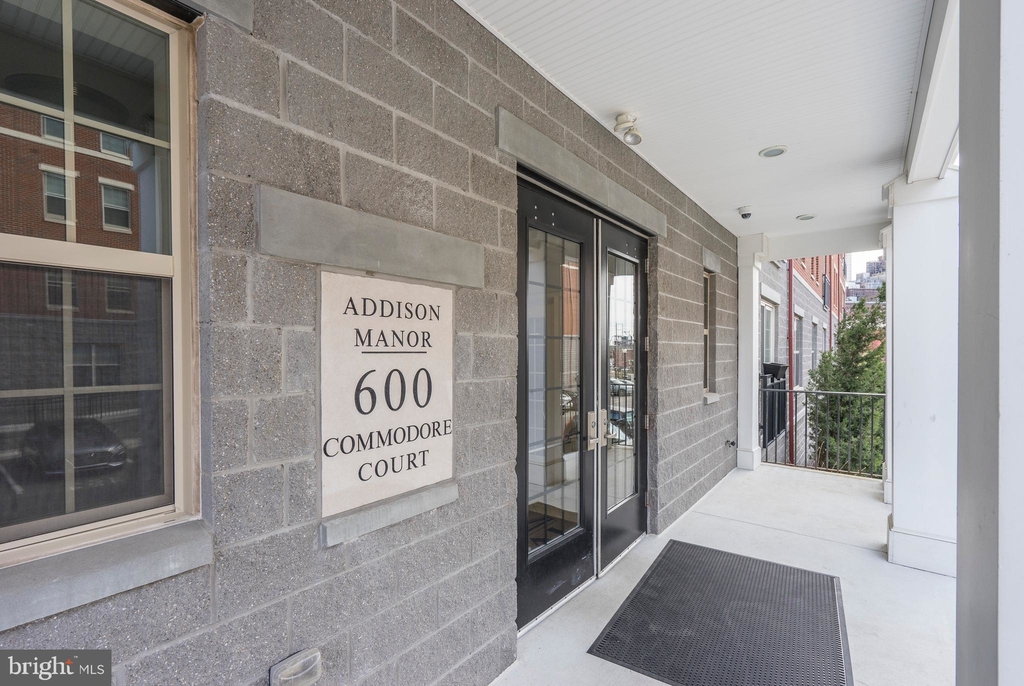 600 Commodore Court - Photo 1