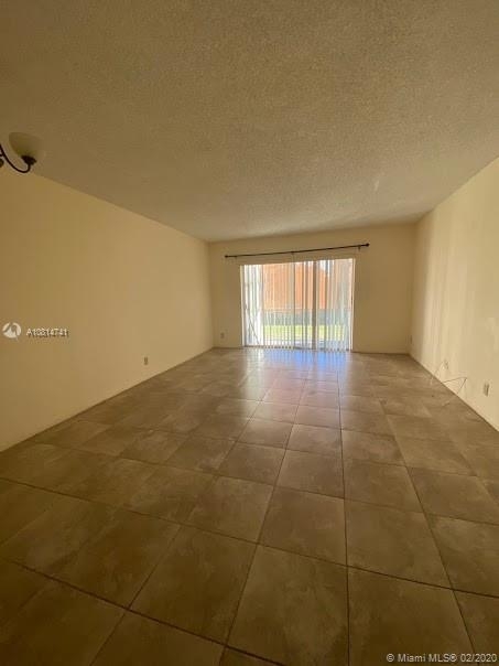 2700 Forest Hills Blvd - Photo 8