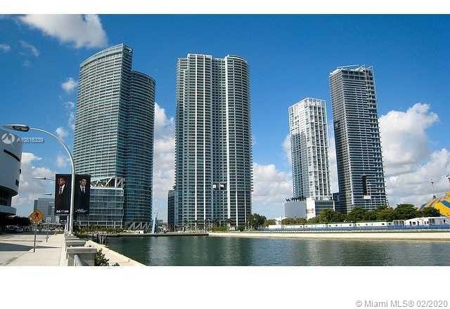 900 Biscayne Blvd - Photo 1