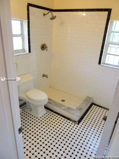 2214 Sw 17th Ter - Photo 20