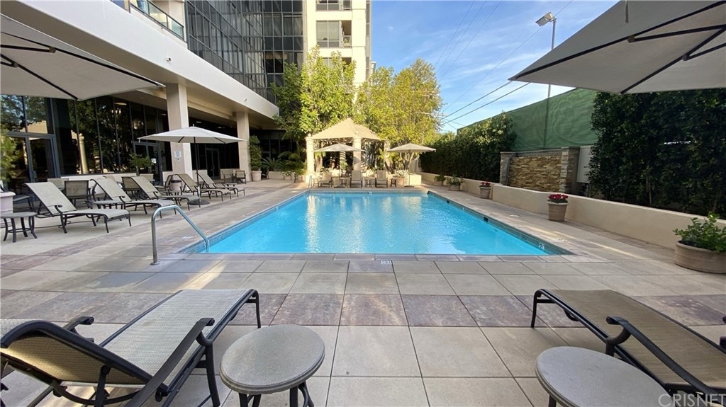 10724 Wilshire Boulevard - Photo 86