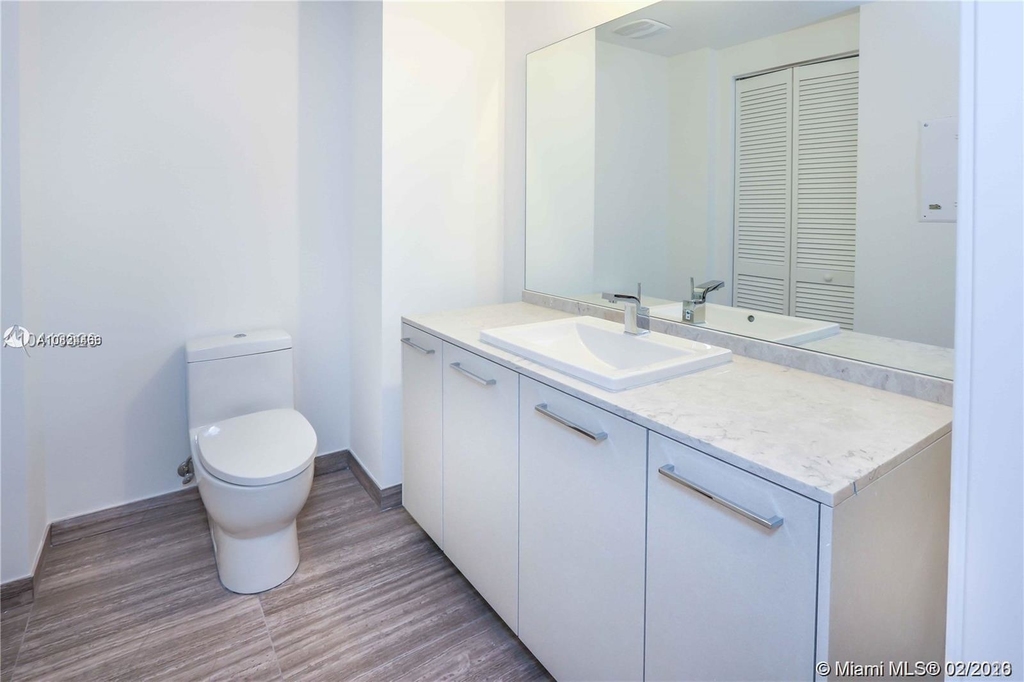 1010 Brickell - Photo 28