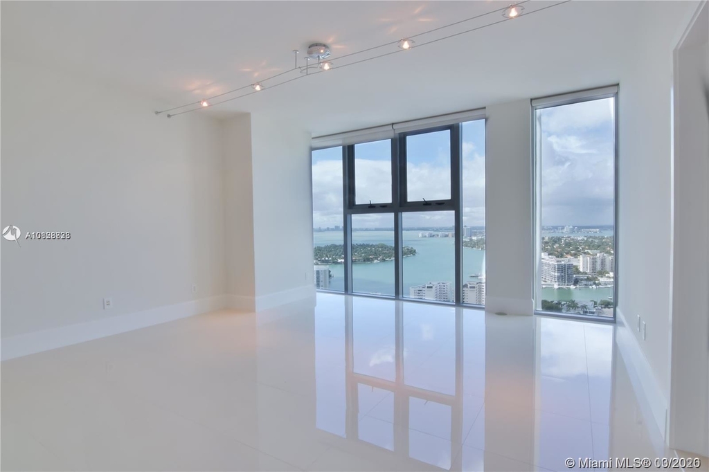 6899 Collins Ave - Photo 9