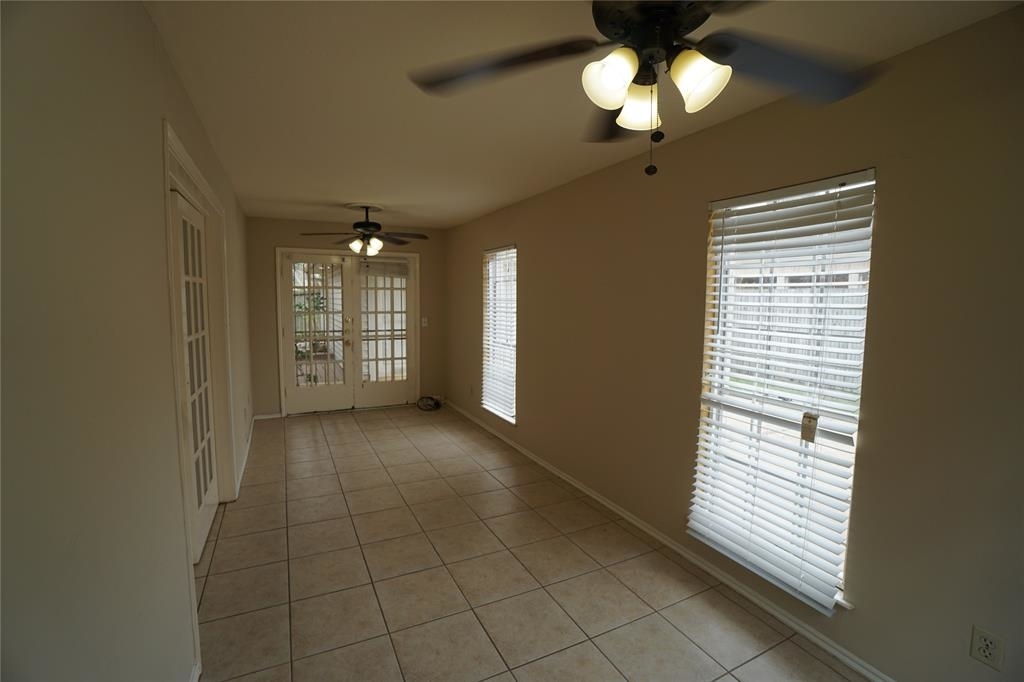 7827 Candle Lane - Photo 15