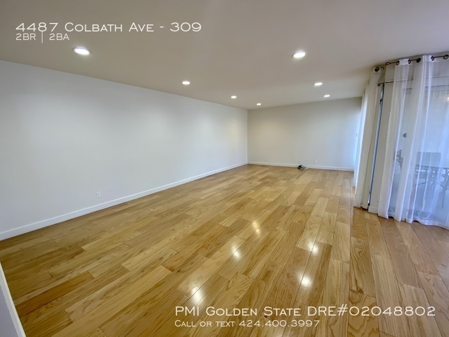 4487 Colbath Ave - Photo 2