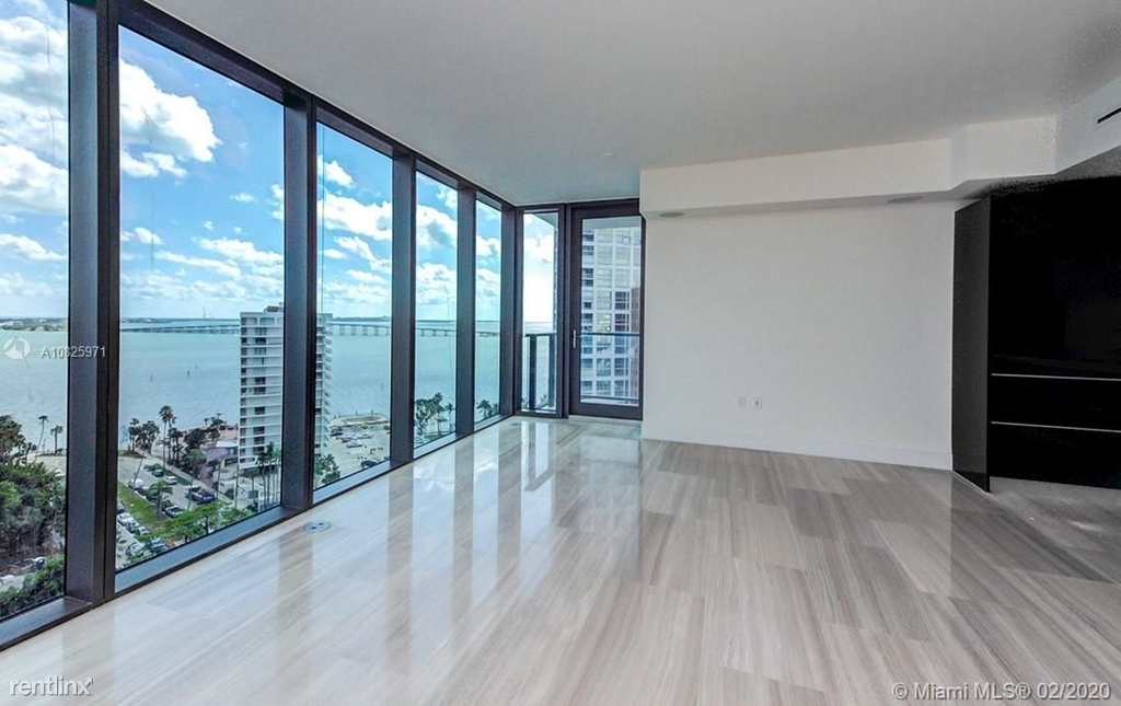 1451 Brickell Ave Unit 1403 - Photo 1