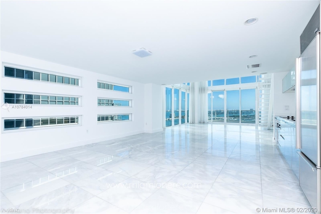 1040 Biscayne Blvd Apt 2104 - Photo 36