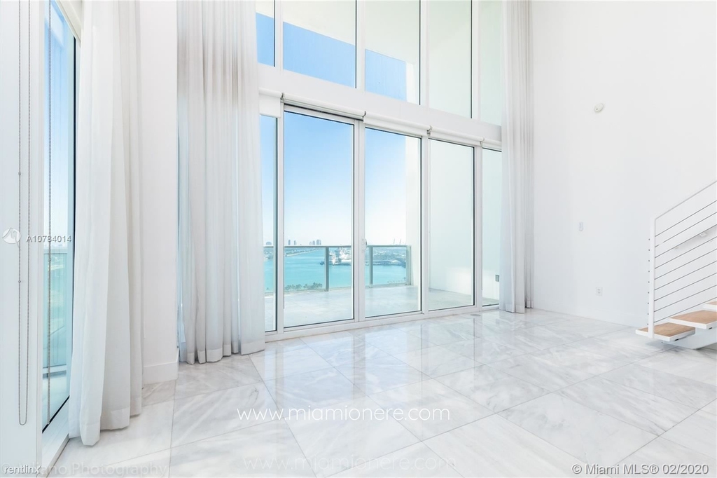 1040 Biscayne Blvd Apt 2104 - Photo 12