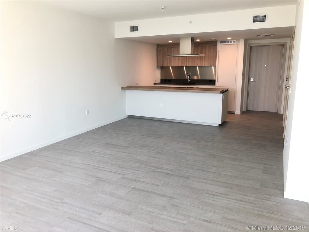 1000 Brickell Plz Unit 3508 - Photo 12