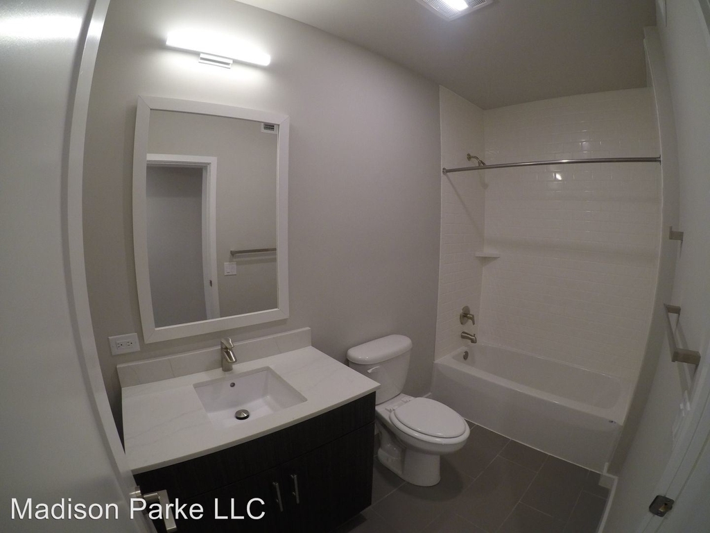 133 S. 46th St. - Photo 18