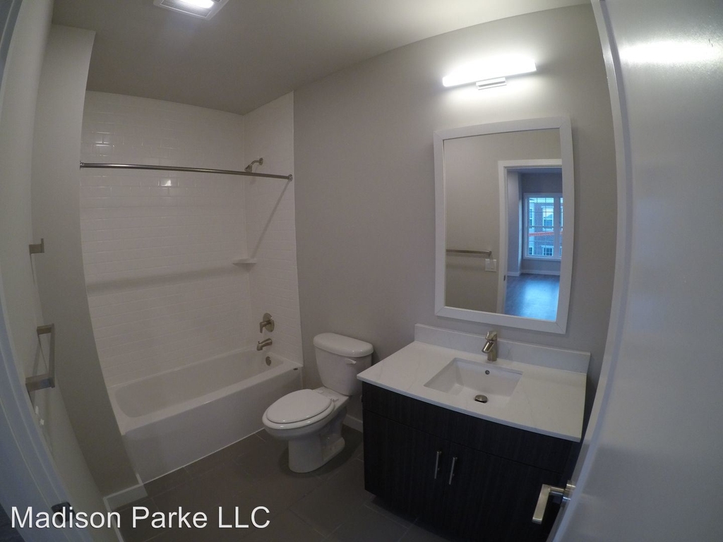 133 S. 46th St. - Photo 17