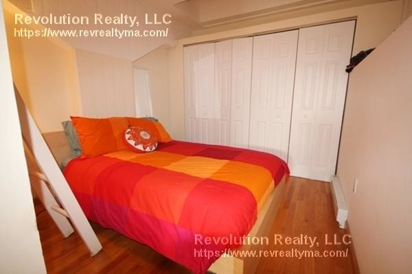 12 Stoneholm St. - Photo 2