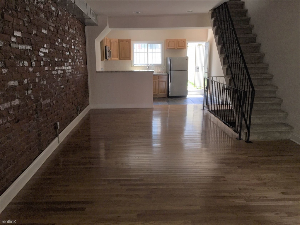 2014 Titan St, Philadelphia, Pa 19146, Usa - Photo 6