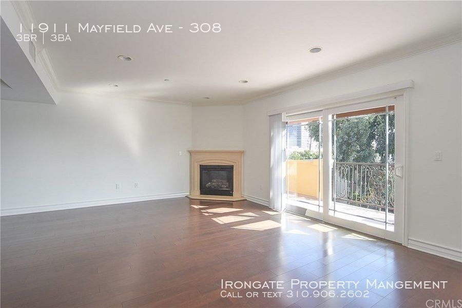 11911 Mayfield Ave - Photo 7