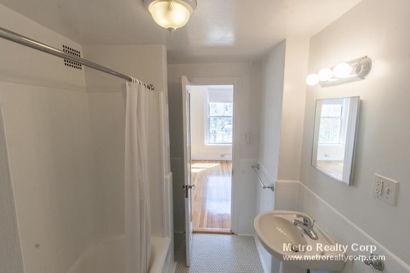 1284 Beacon St. - Photo 11