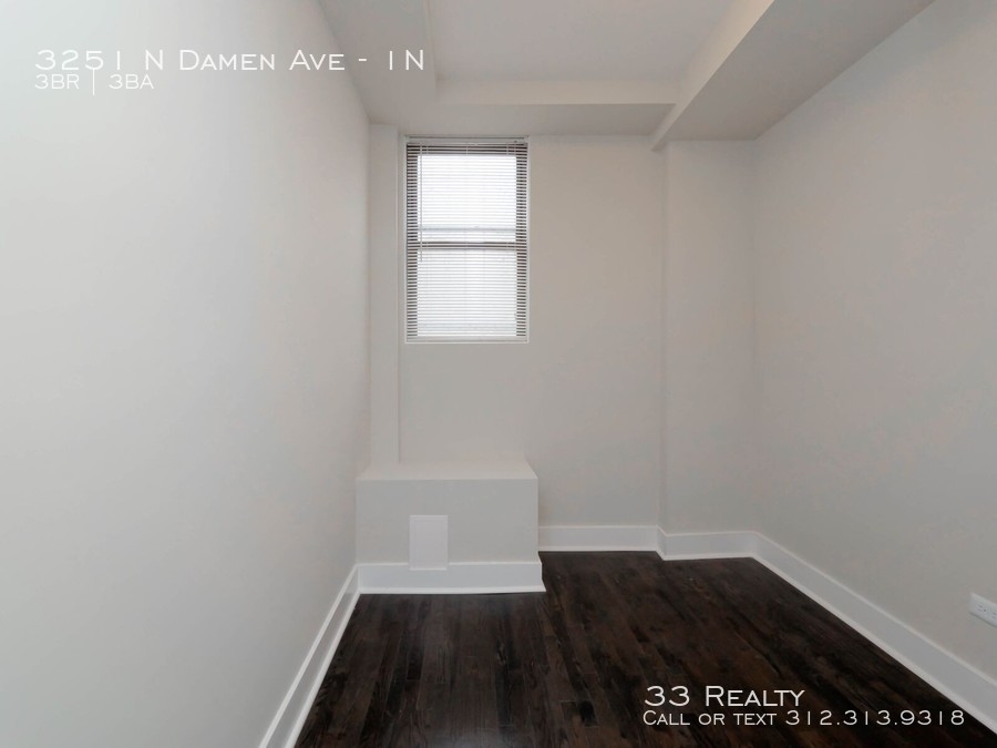 3251 N Damen Ave - Photo 3