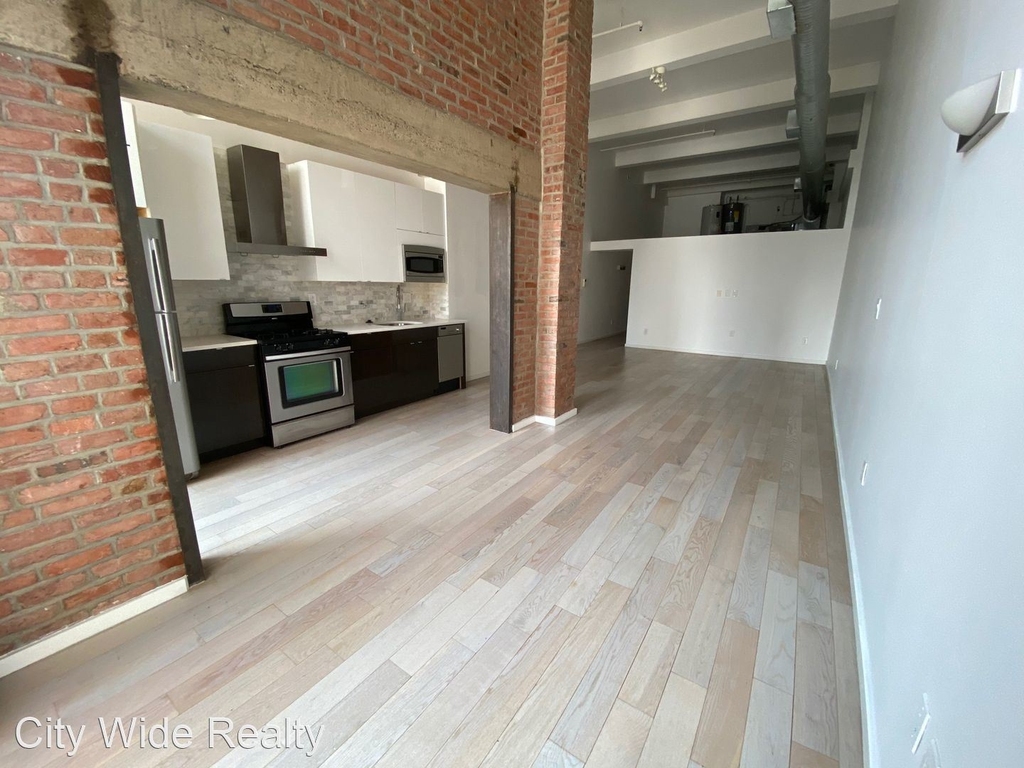 726 Market St - Photo 18