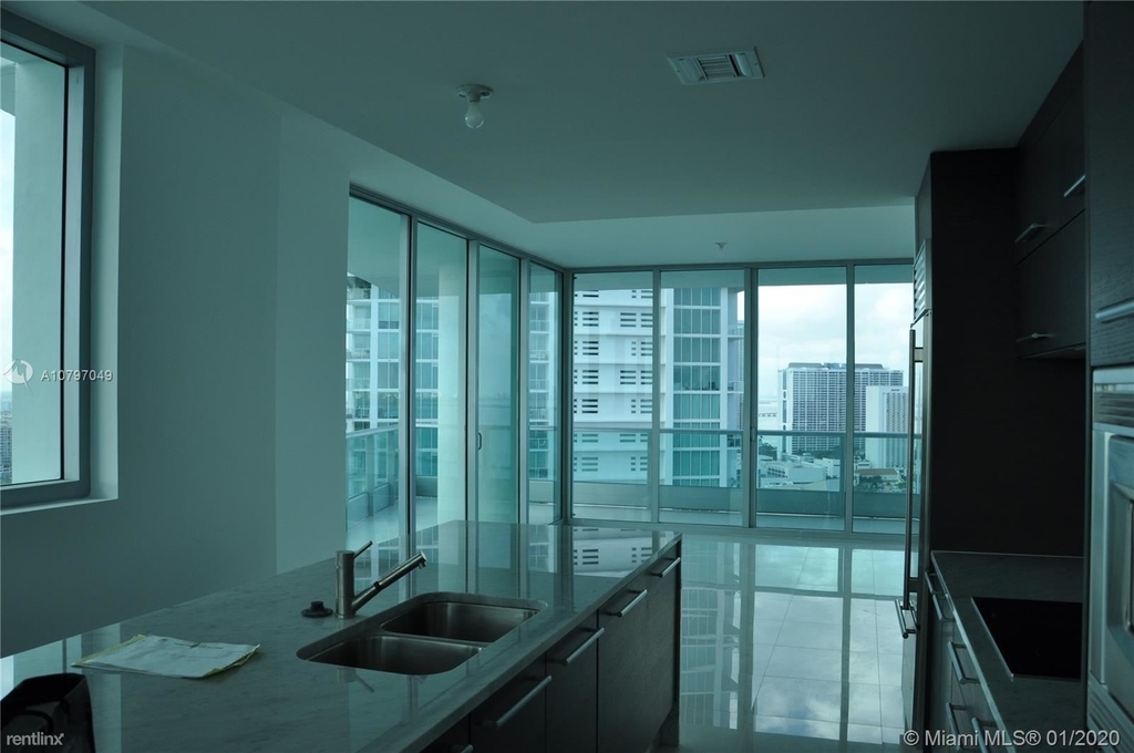 900 Biscayne Blvd Apt 5203 - Photo 21