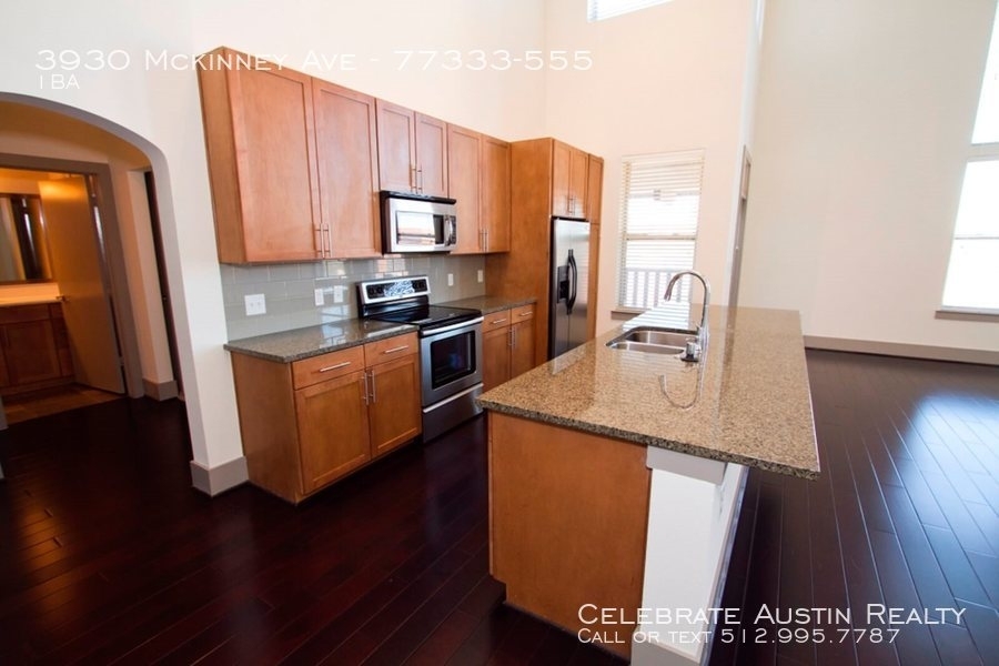 3930 Mckinney Ave - Photo 6